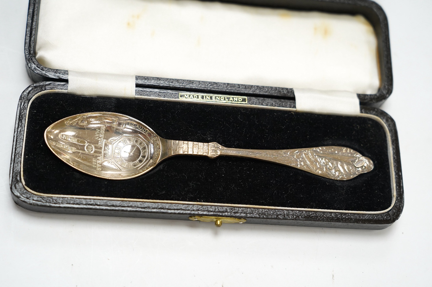 Two George V silver sauceboats and two cased flatware sets. Condition - fair